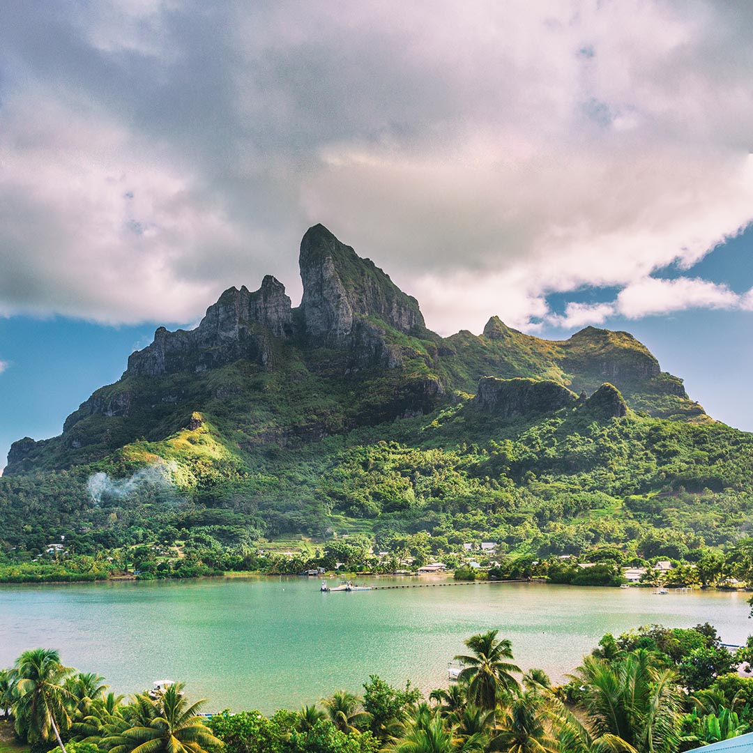 Mt. Otemanu (Bora Bora) Sculpture Sculpted Peaks