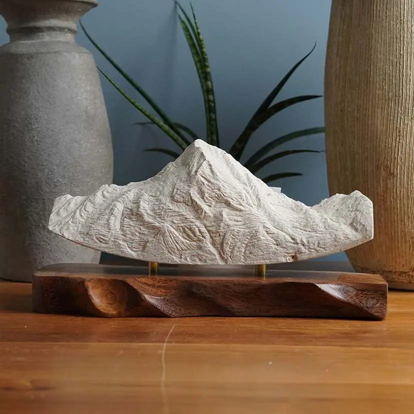 Mt. Bristen Sculpture Sculpted Peaks