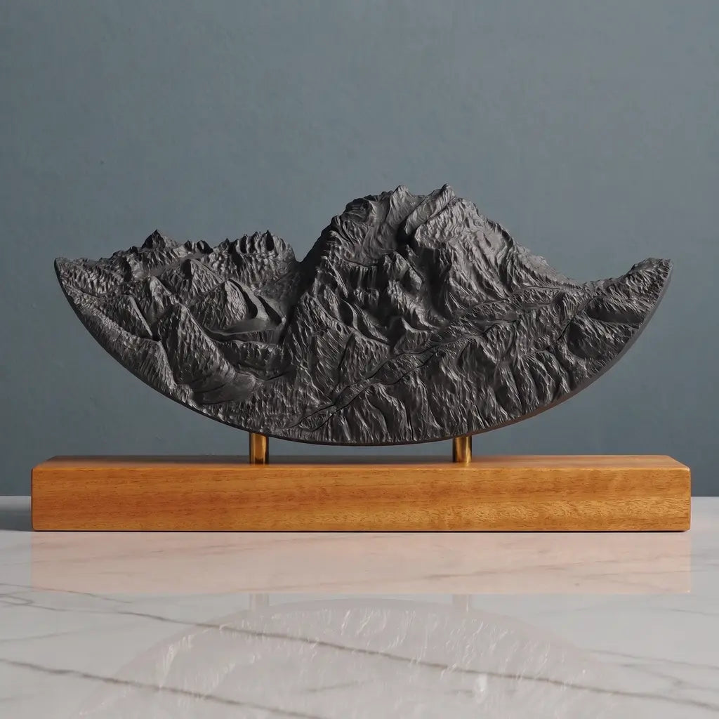 Aiguille du Fruit Sculpture - Courchevel Sculpted Peaks