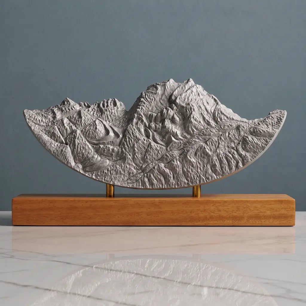 Aiguille du Fruit Sculpture - Courchevel Sculpted Peaks