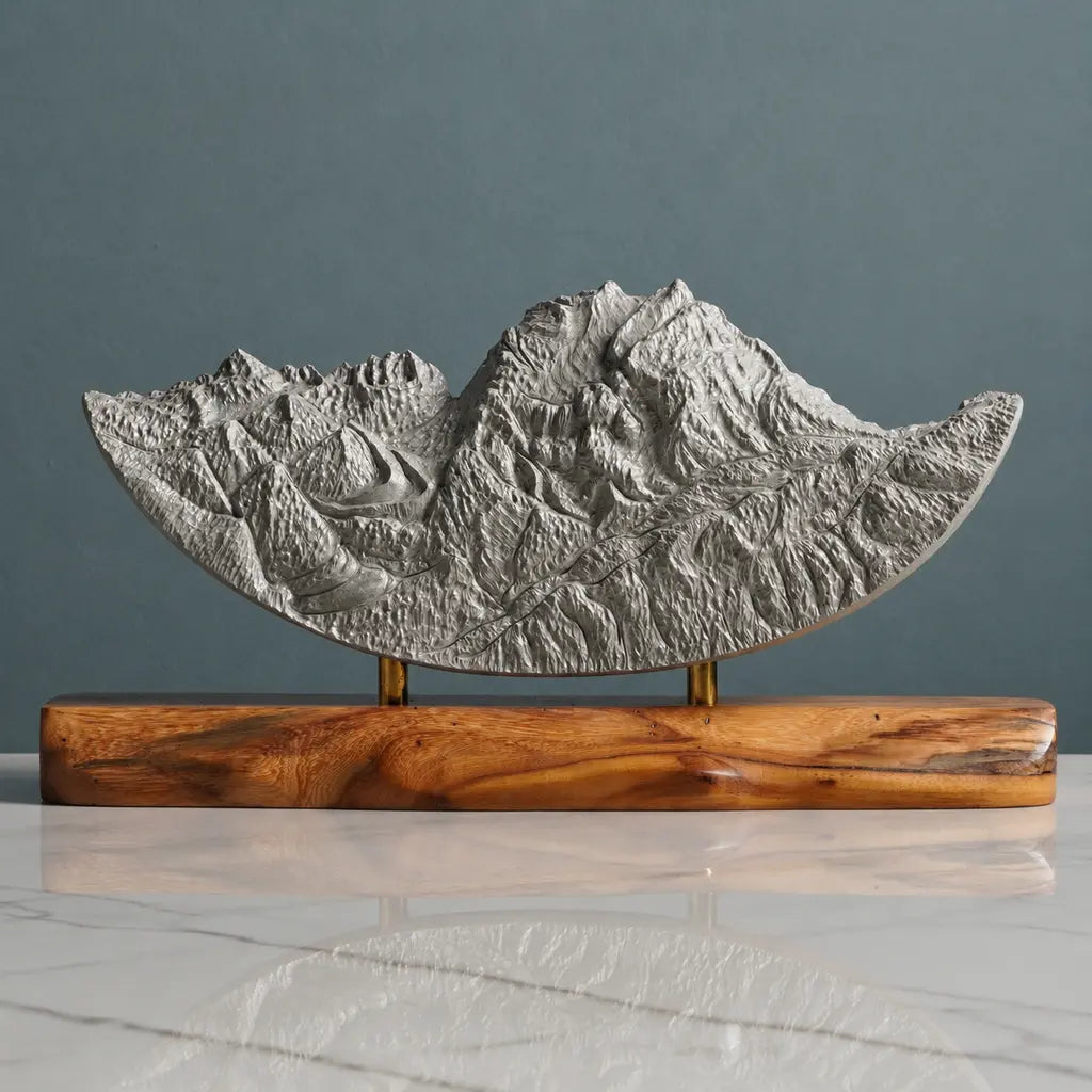 Aiguille du Fruit Sculpture - Courchevel Sculpted Peaks