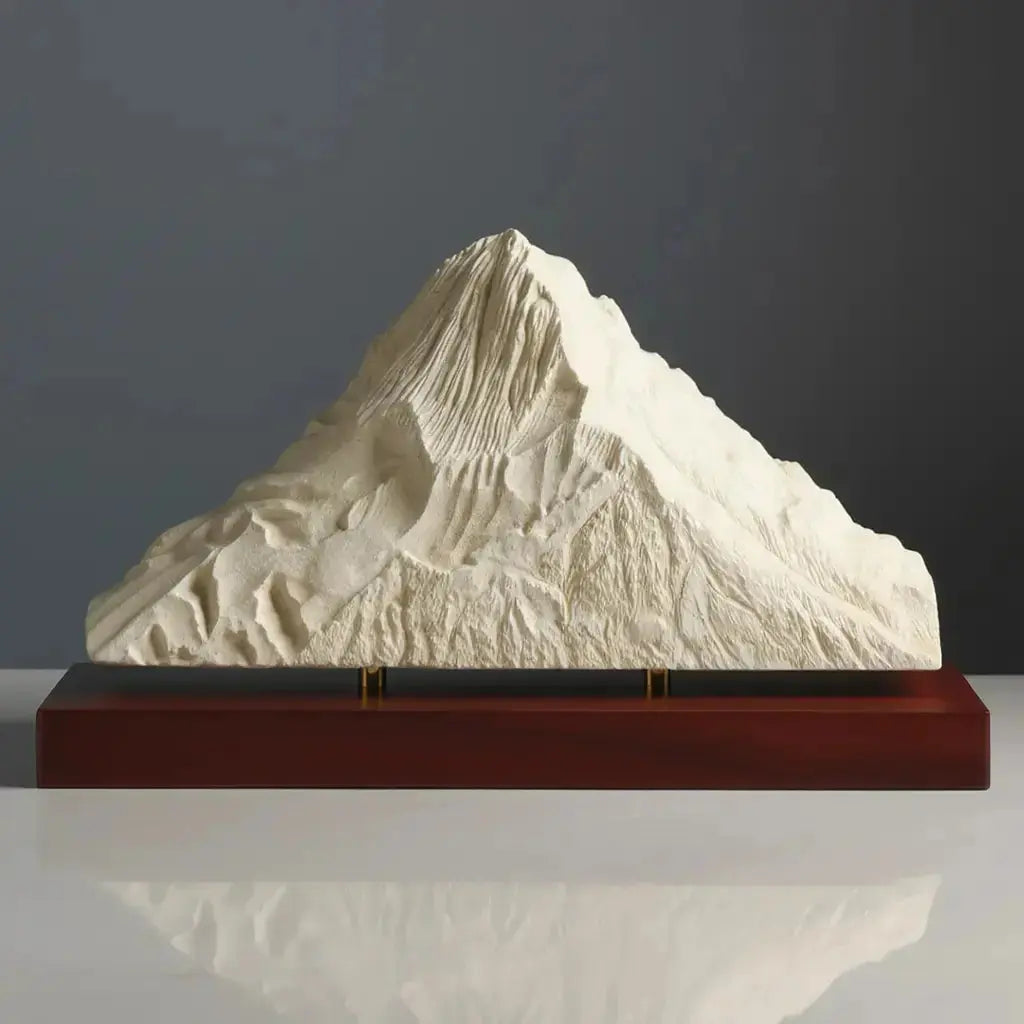 Alpamayo Sculpture (Cordillera Blanca, Peru) Sculpted Peaks