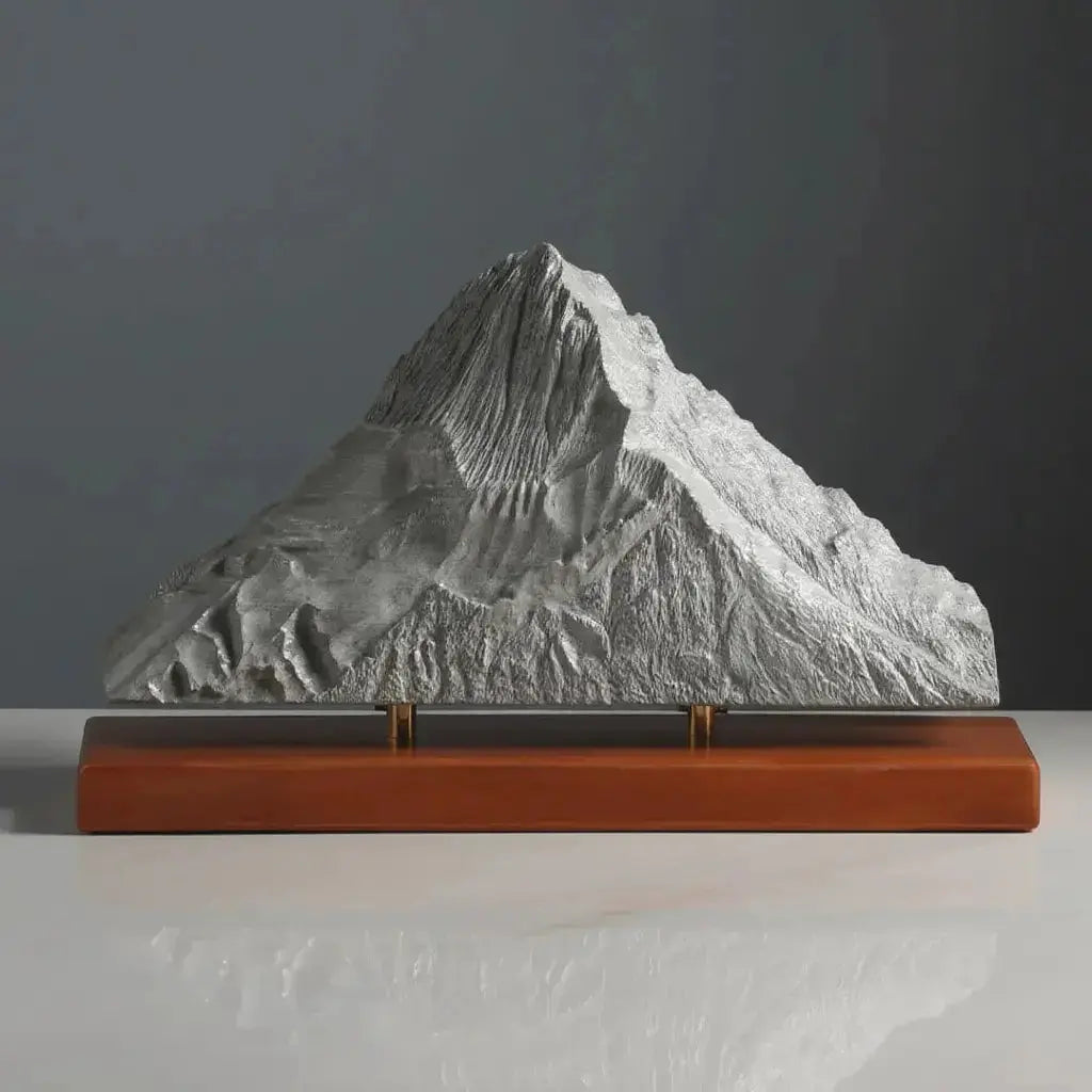 Alpamayo Sculpture (Cordillera Blanca, Peru) Sculpted Peaks