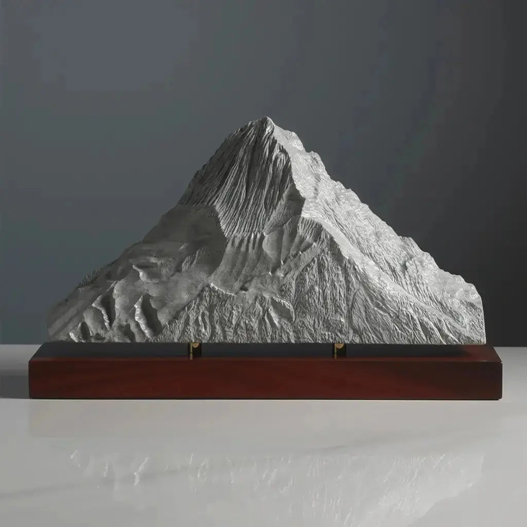 Alpamayo Sculpture (Cordillera Blanca, Peru) Sculpted Peaks