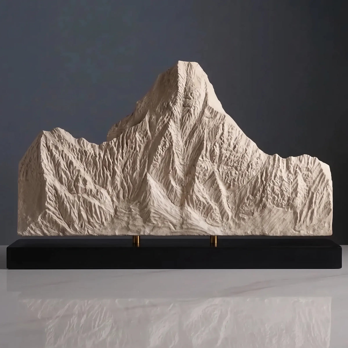 Ama Dablam Sculpture (Himalayas, Nepal) Sculpted Peaks