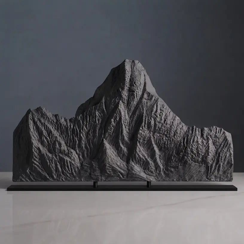 Ama Dablam Sculpture (Himalayas, Nepal) Sculpted Peaks