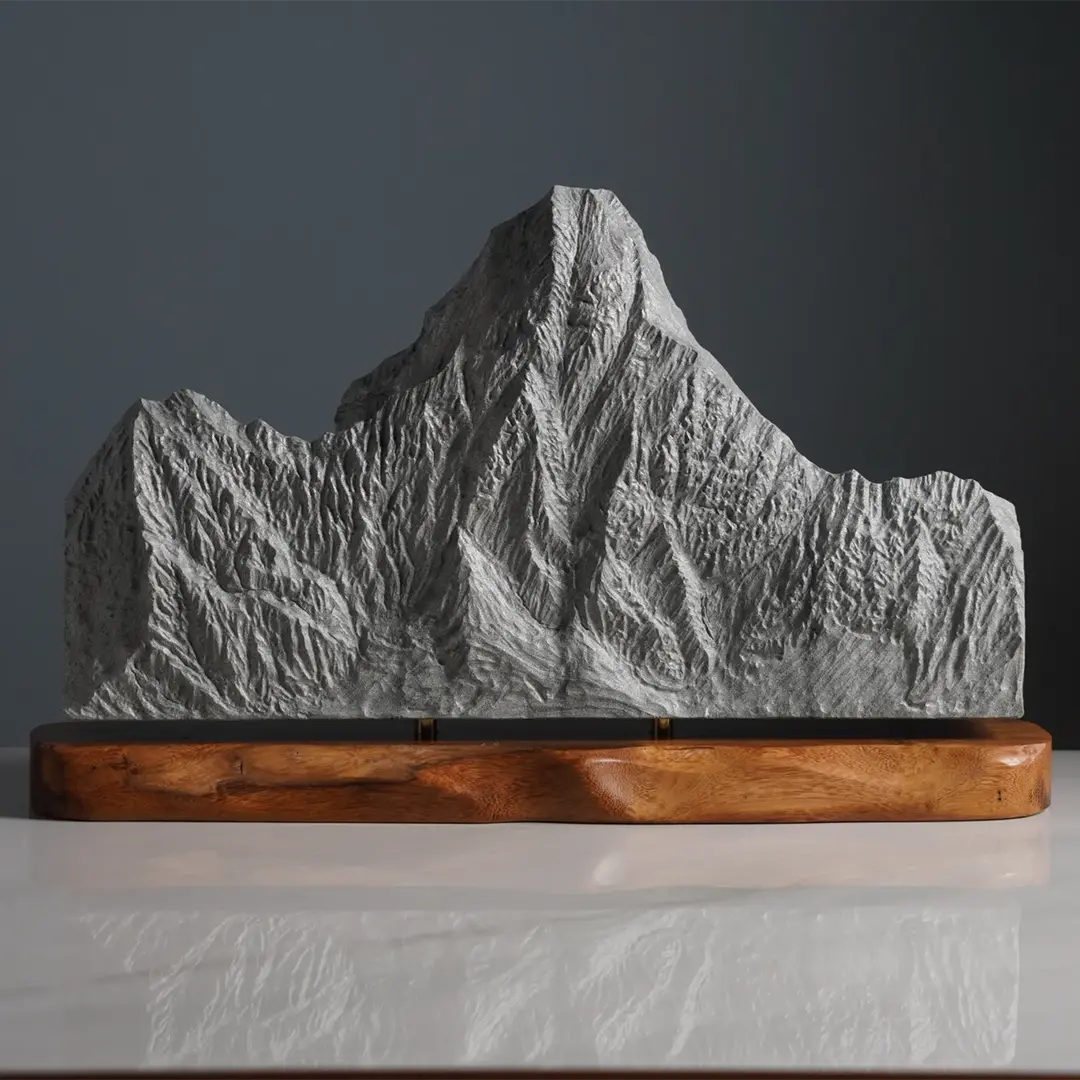 Ama Dablam Sculpture (Himalayas, Nepal) Sculpted Peaks