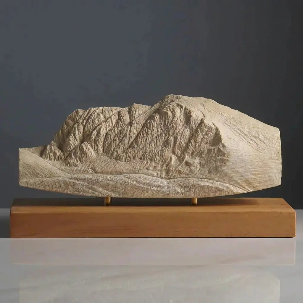 Ben Nevis Sculpture (Scottish Highlands, Scotland) Sculpted Peaks