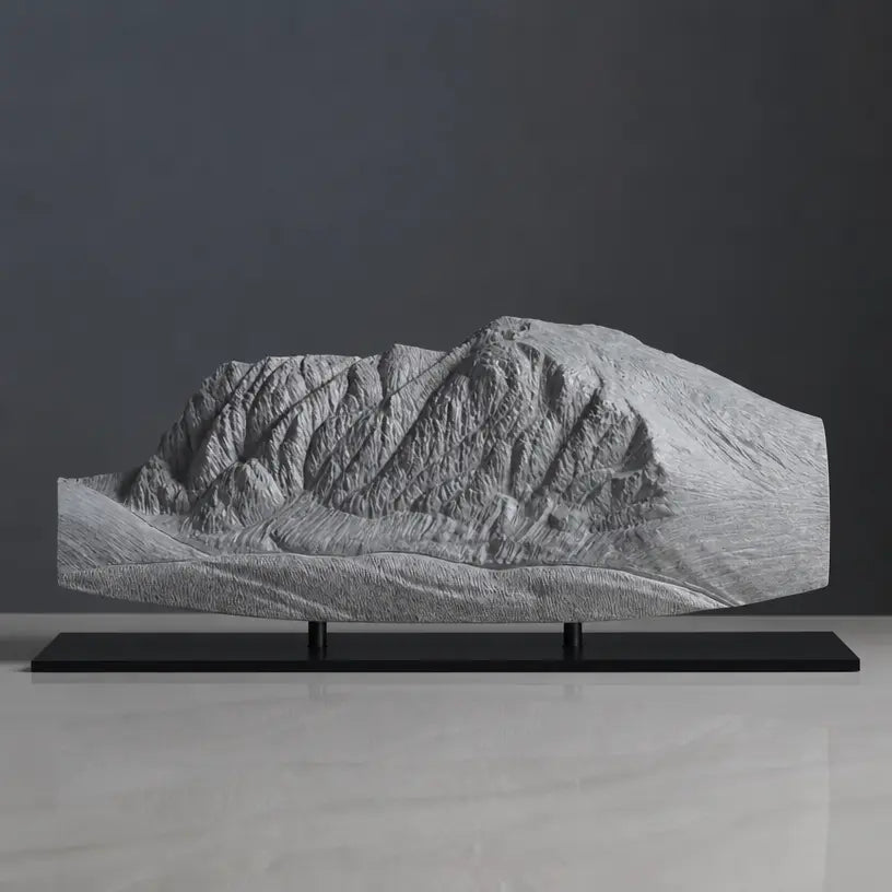 Ben Nevis Sculpture (Scottish Highlands, Scotland) Sculpted Peaks