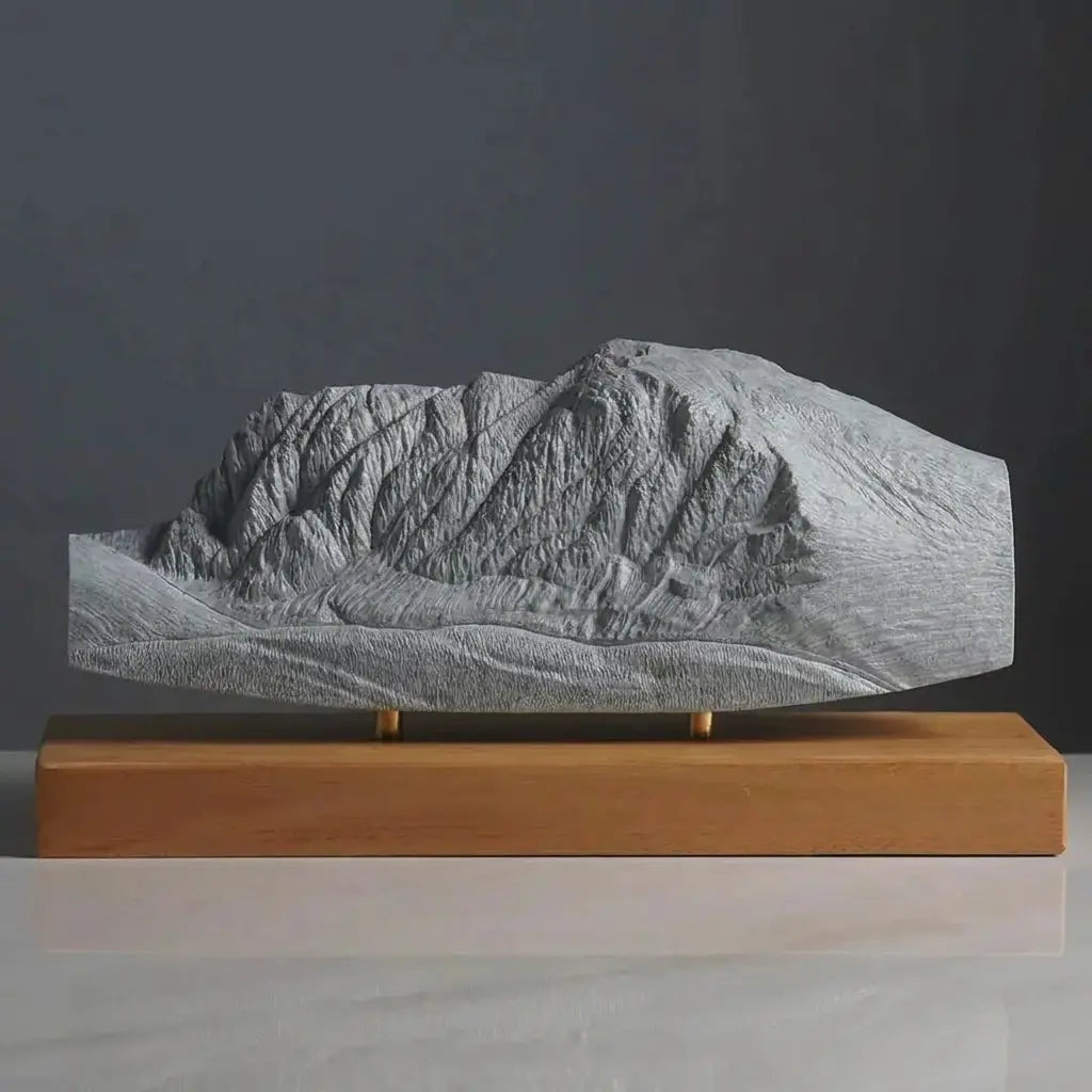 Ben Nevis Sculpture (Scottish Highlands, Scotland) Sculpted Peaks