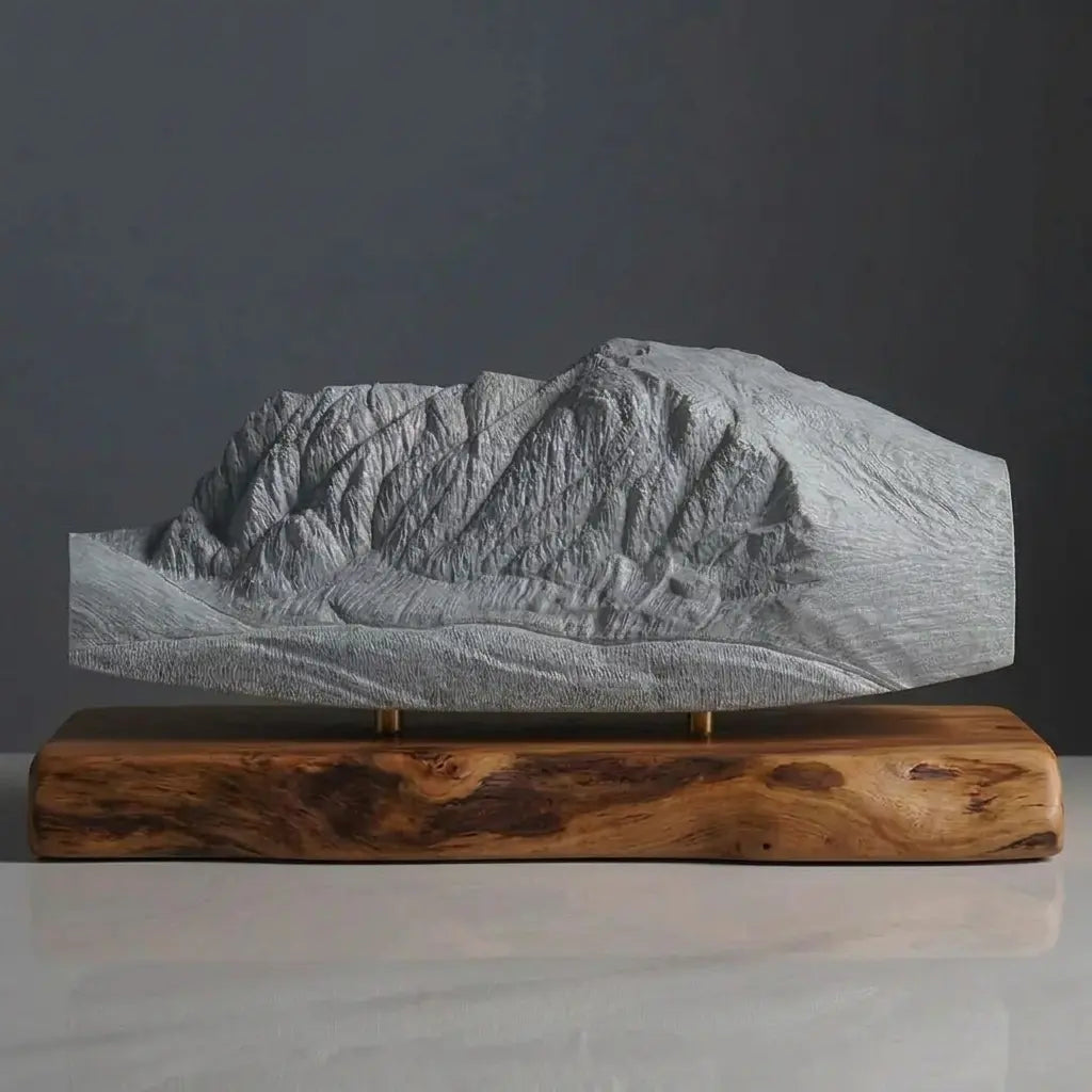 Ben Nevis Sculpture (Scottish Highlands, Scotland) Sculpted Peaks