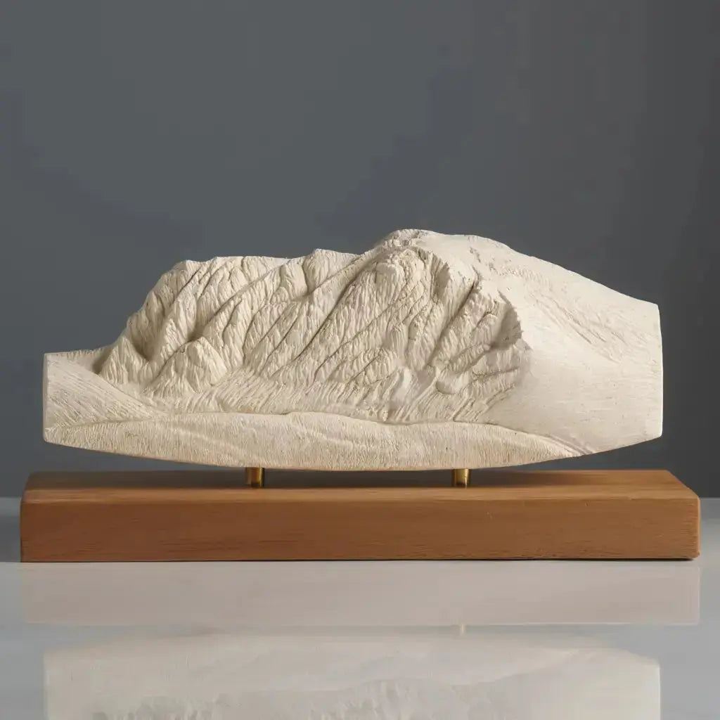 Ben Nevis Sculpture (Scottish Highlands, Scotland) Sculpted Peaks