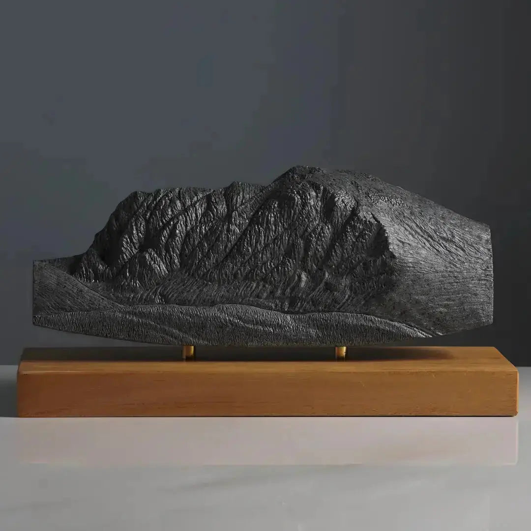 Ben Nevis Sculpture (Scottish Highlands, Scotland) Sculpted Peaks