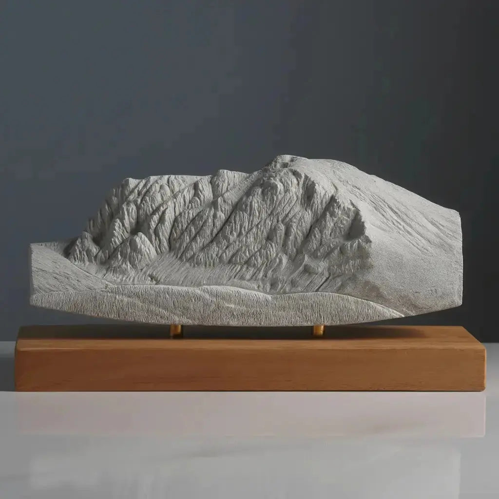 Ben Nevis Sculpture (Scottish Highlands, Scotland) Sculpted Peaks