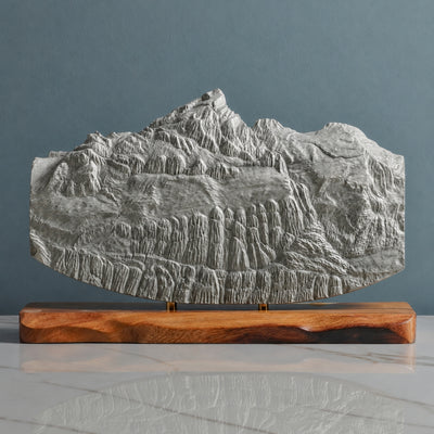 Bluemlisalp Rothorn Sculpture - Oeschinen Lake