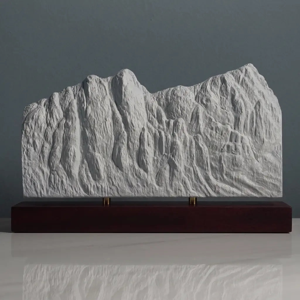 Bulldog Cliffs Sculpture - Salt River Sculpted Peaks
