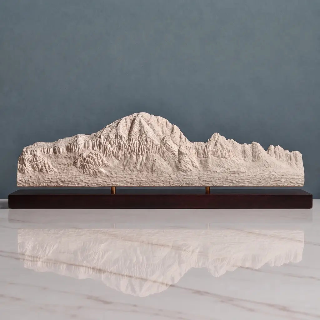 Capitol Butte Sculpture - South Face Sculpted Peaks