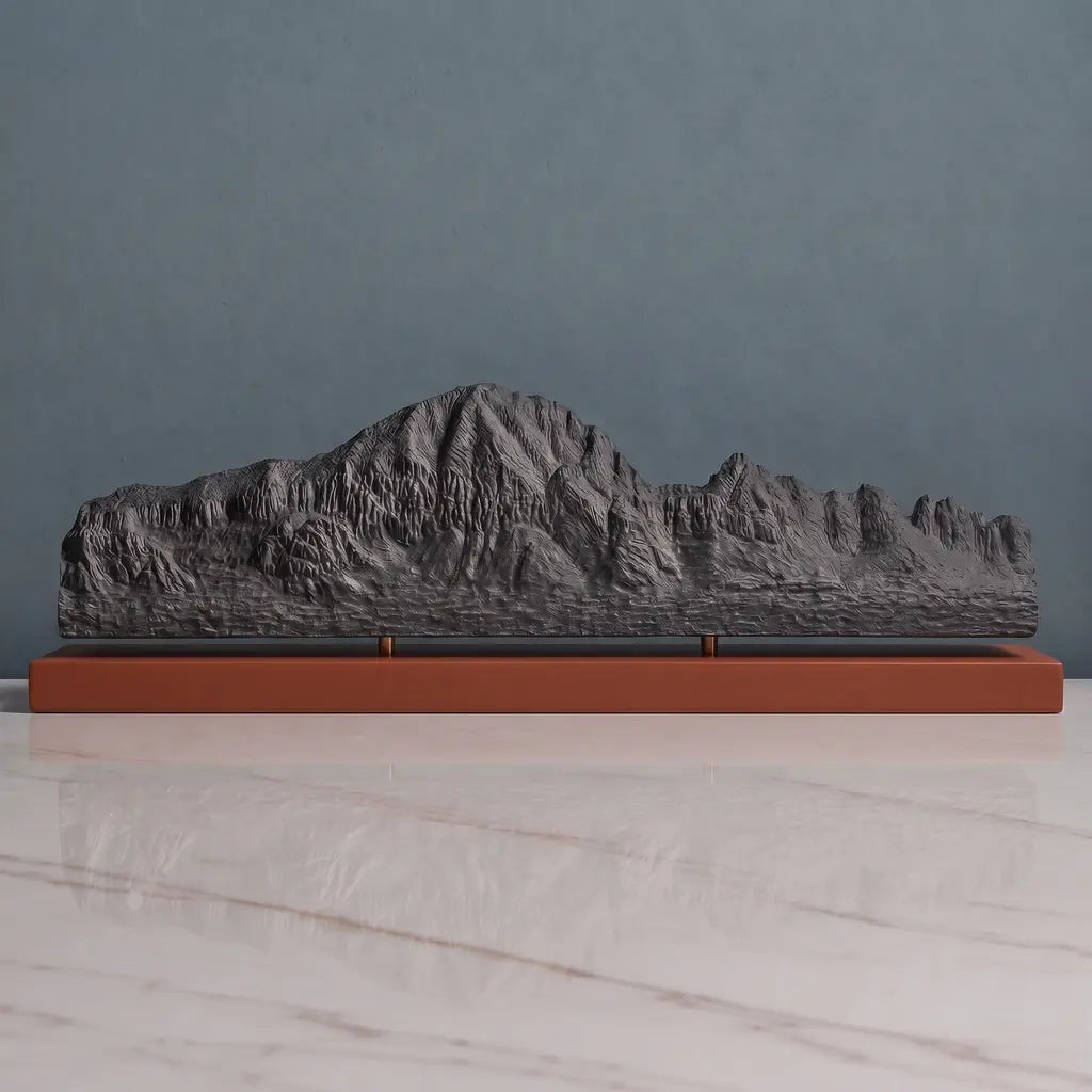 Capitol Butte Sculpture - South Face Sculpted Peaks