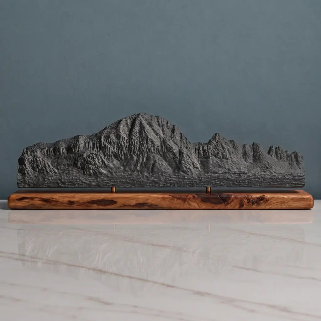 Capitol Butte Sculpture - South Face Sculpted Peaks