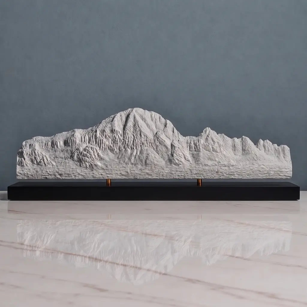 Capitol Butte Sculpture - South Face Sculpted Peaks