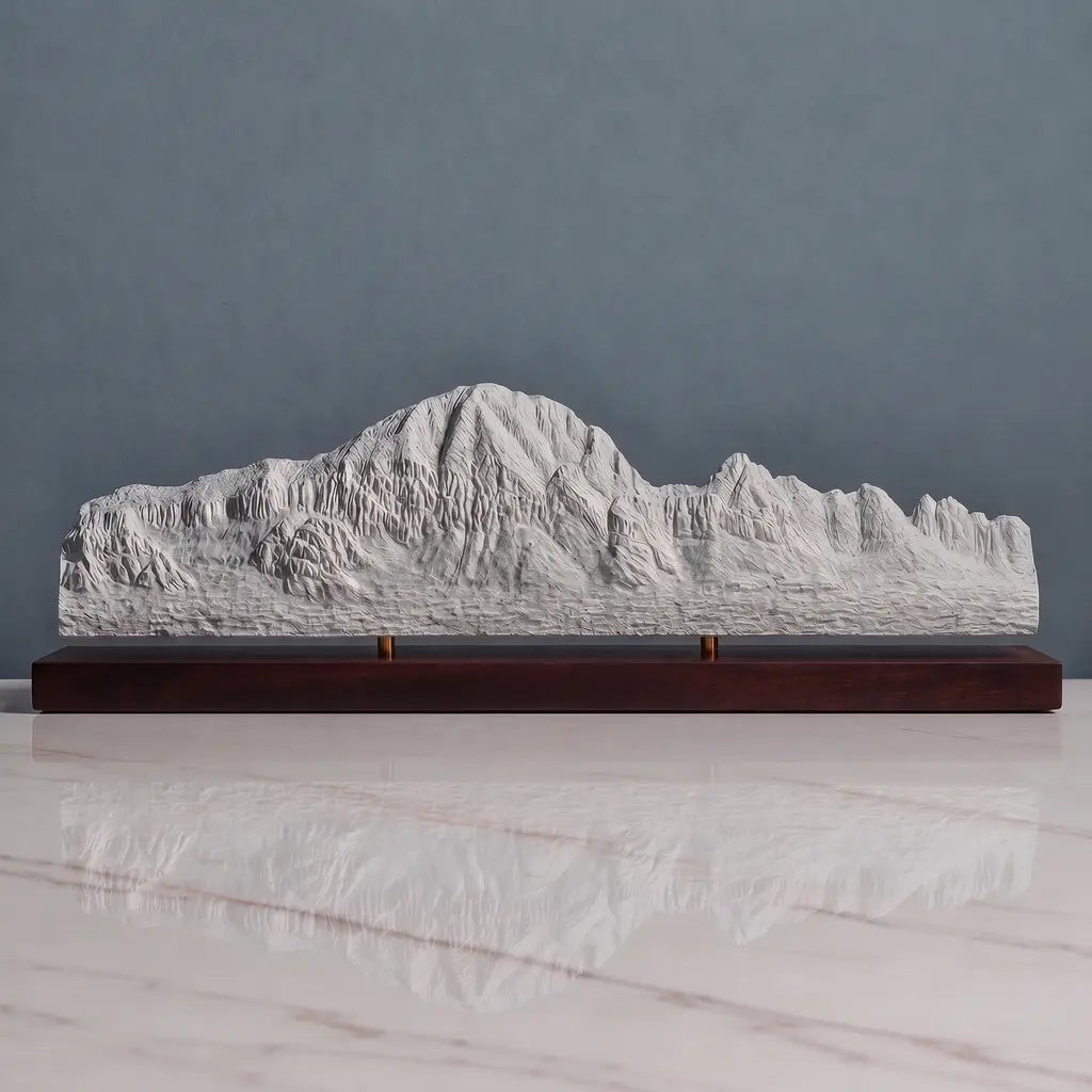 Capitol Butte Sculpture - South Face Sculpted Peaks
