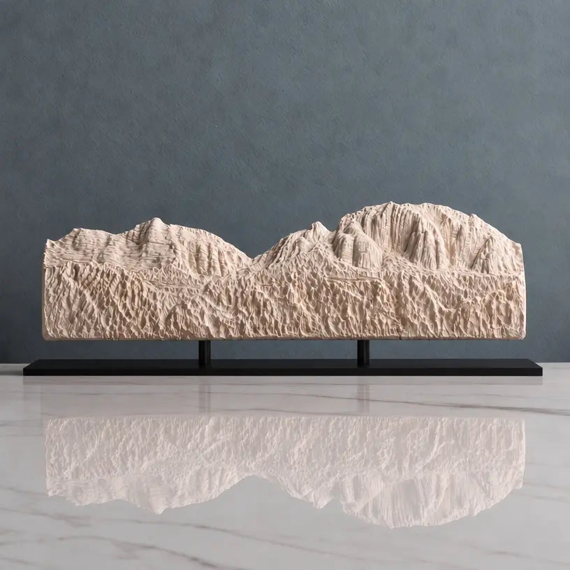 Capitol Butte Sculpture - Thunder Mountain Trail Sculpted Peaks