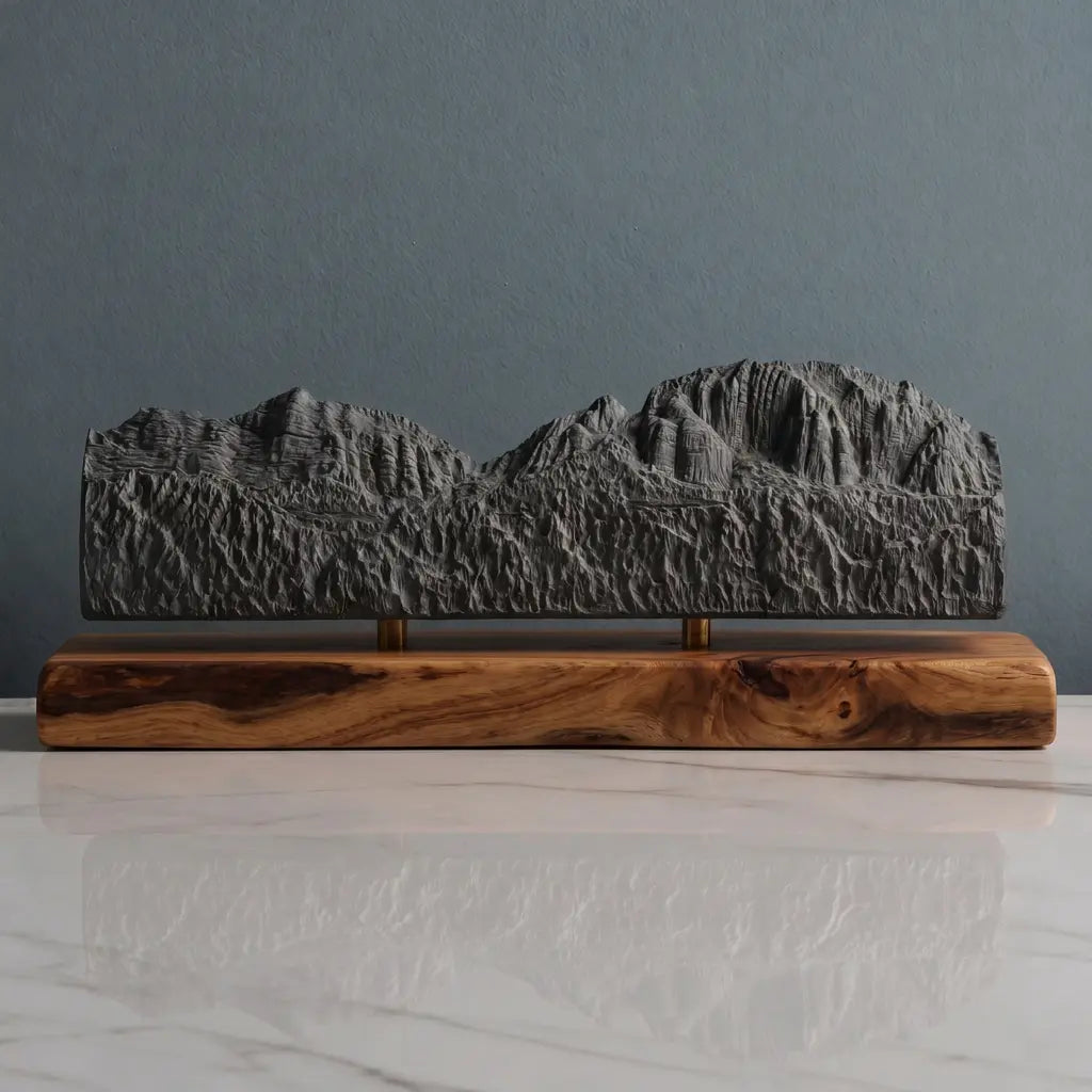Capitol Butte Sculpture - Thunder Mountain Trail Sculpted Peaks