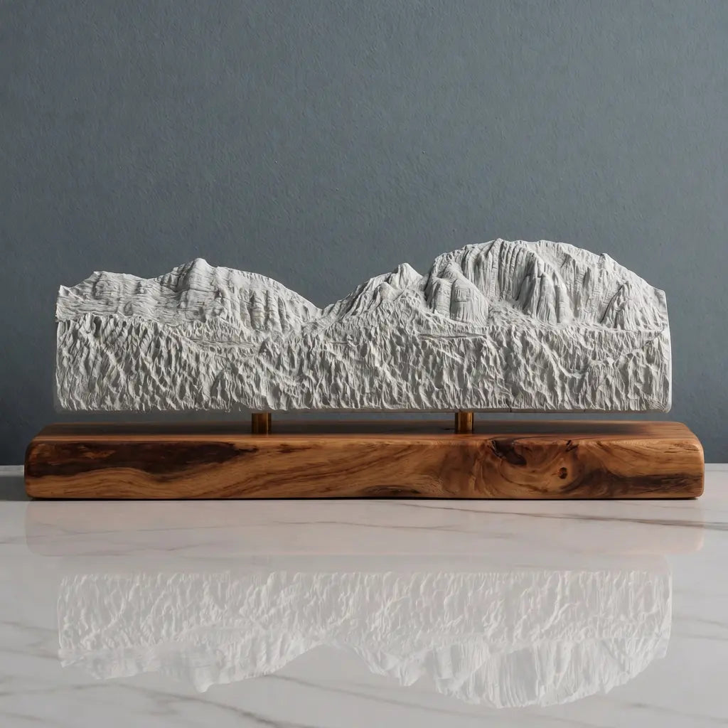 Capitol Butte Sculpture - Thunder Mountain Trail Sculpted Peaks