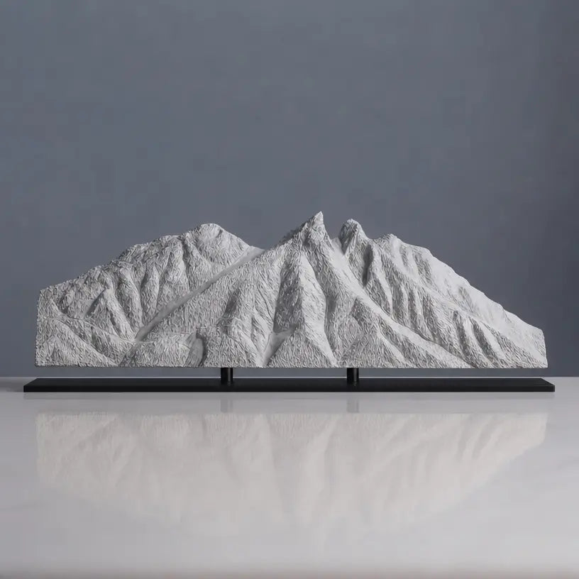 Cerro de la Silla Sculpture (Mexico) Sculpted Peaks