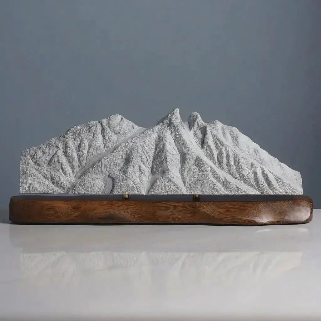 Cerro de la Silla Sculpture (Mexico) Sculpted Peaks