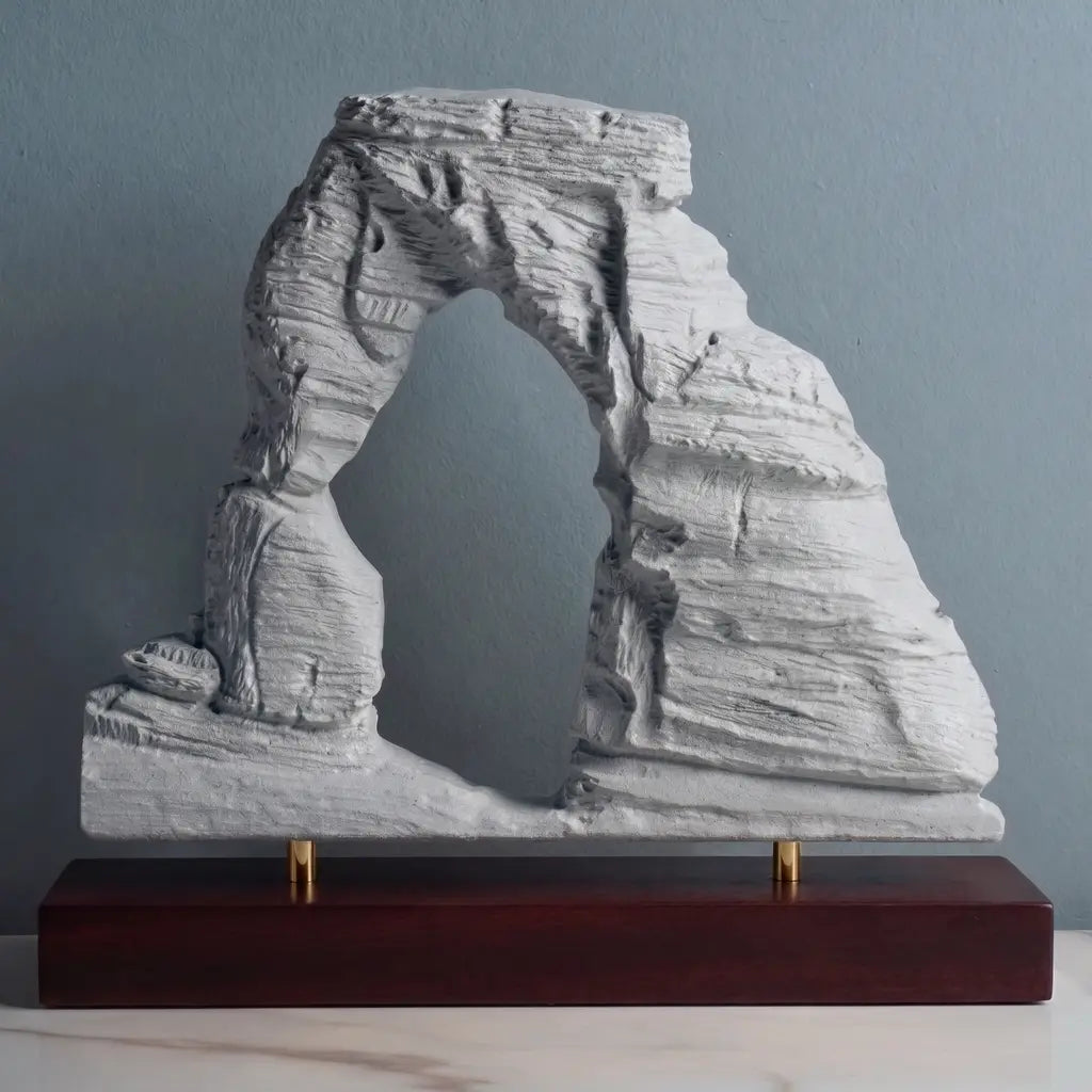 Delicate Arch Sculpture Sculpted Peaks