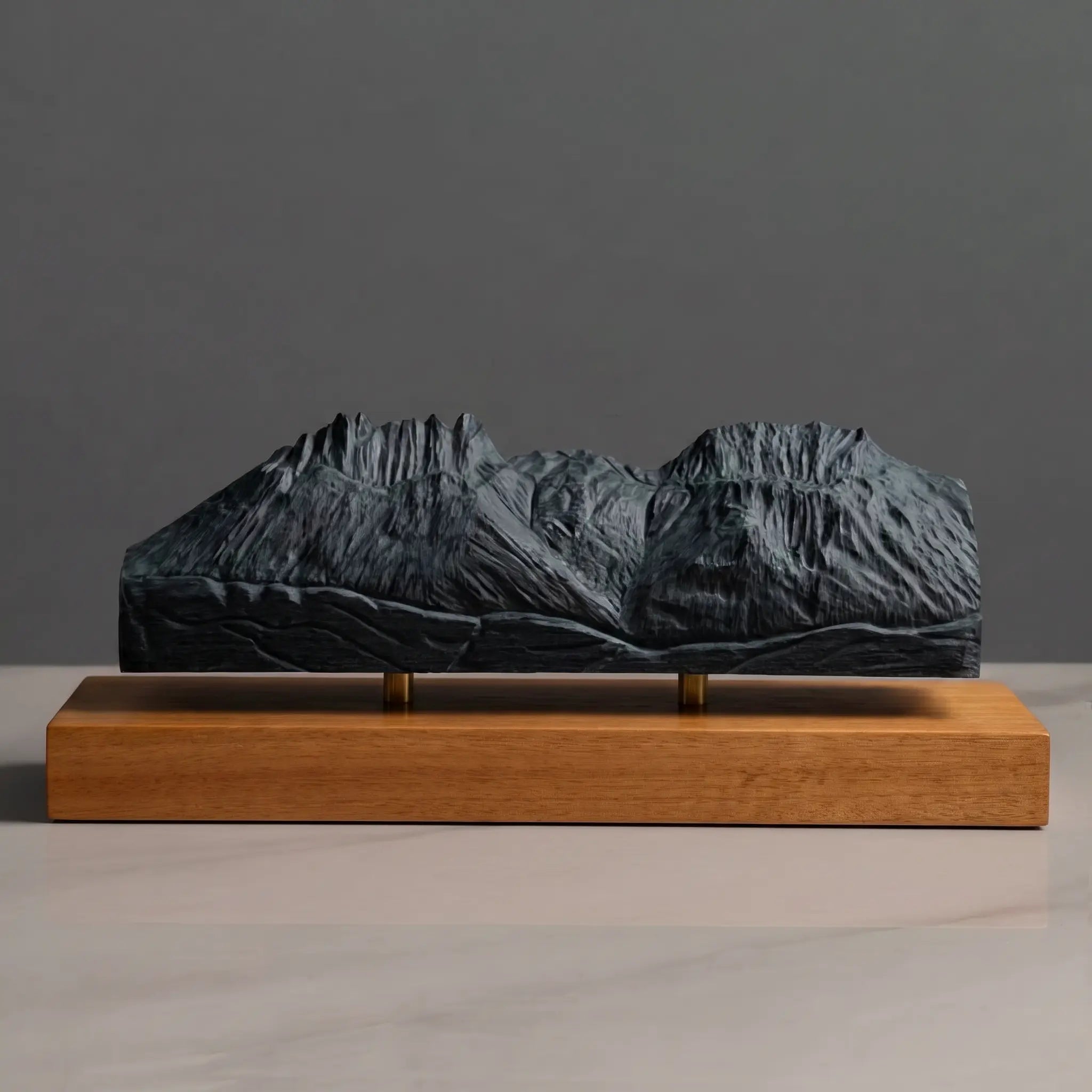 Dents de L’Enfon Sculpture (Haute-Savoie, France) Sculpted Peaks