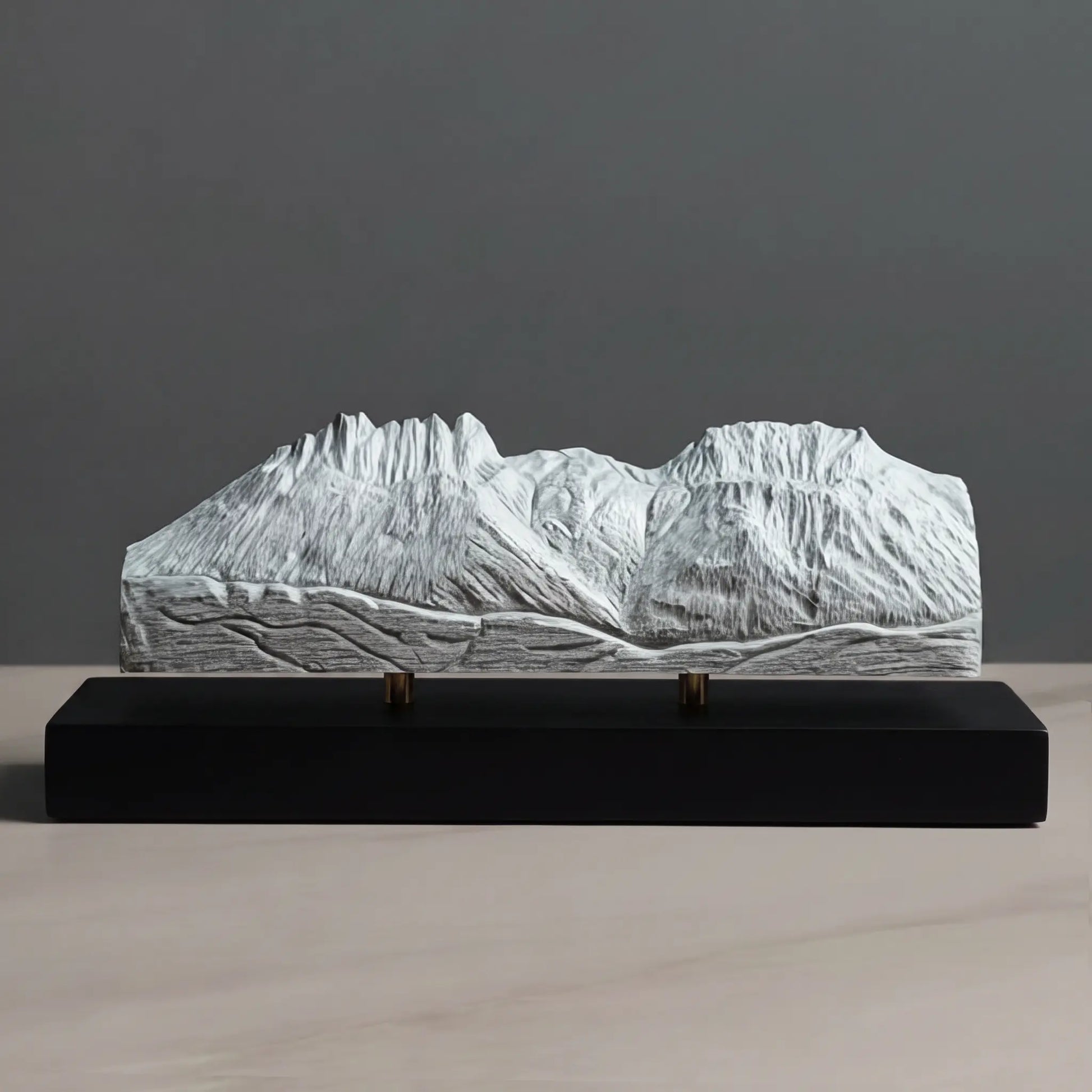 Dents de L’Enfon Sculpture (Haute-Savoie, France) Sculpted Peaks
