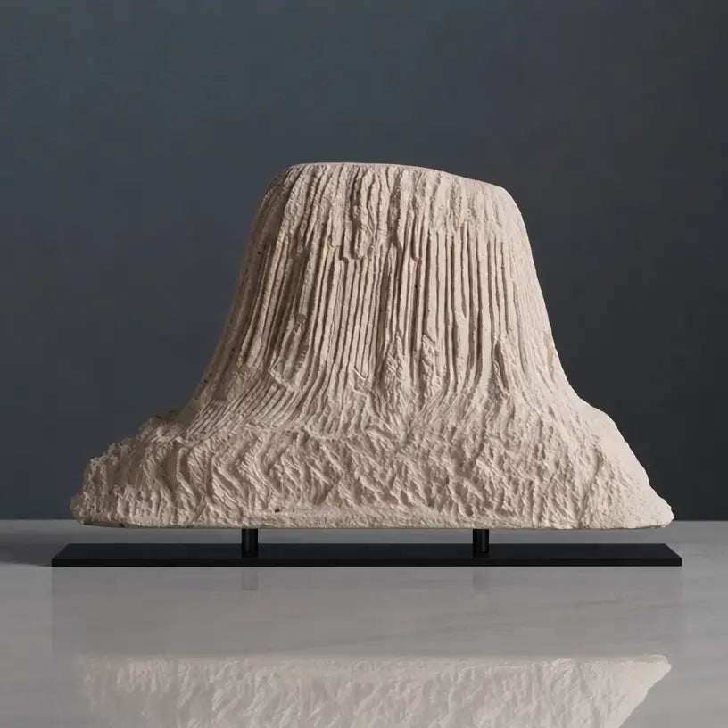Devils Tower Sculpture (Wyoming) Sculpted Peaks
