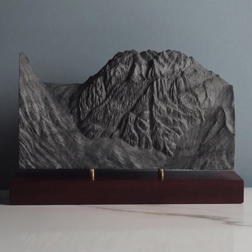 Dragontail Peak Sculpture Sculpted Peaks
