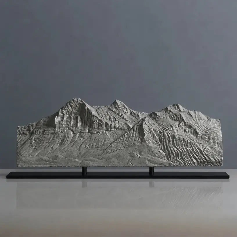 Eiger, Mönch & Jungfrau Sculpture (Bernese Alps, Switzerland) Sculpted Peaks