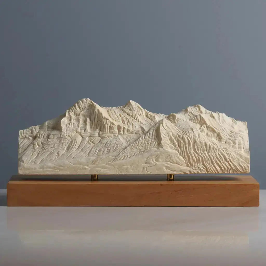 Eiger, Mönch & Jungfrau Sculpture (Bernese Alps, Switzerland) Sculpted Peaks
