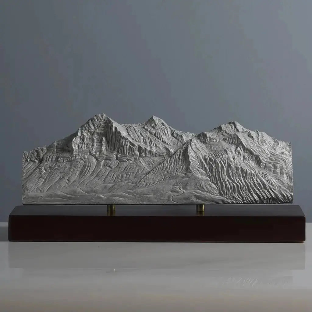 Eiger, Mönch & Jungfrau Sculpture (Bernese Alps, Switzerland) Sculpted Peaks