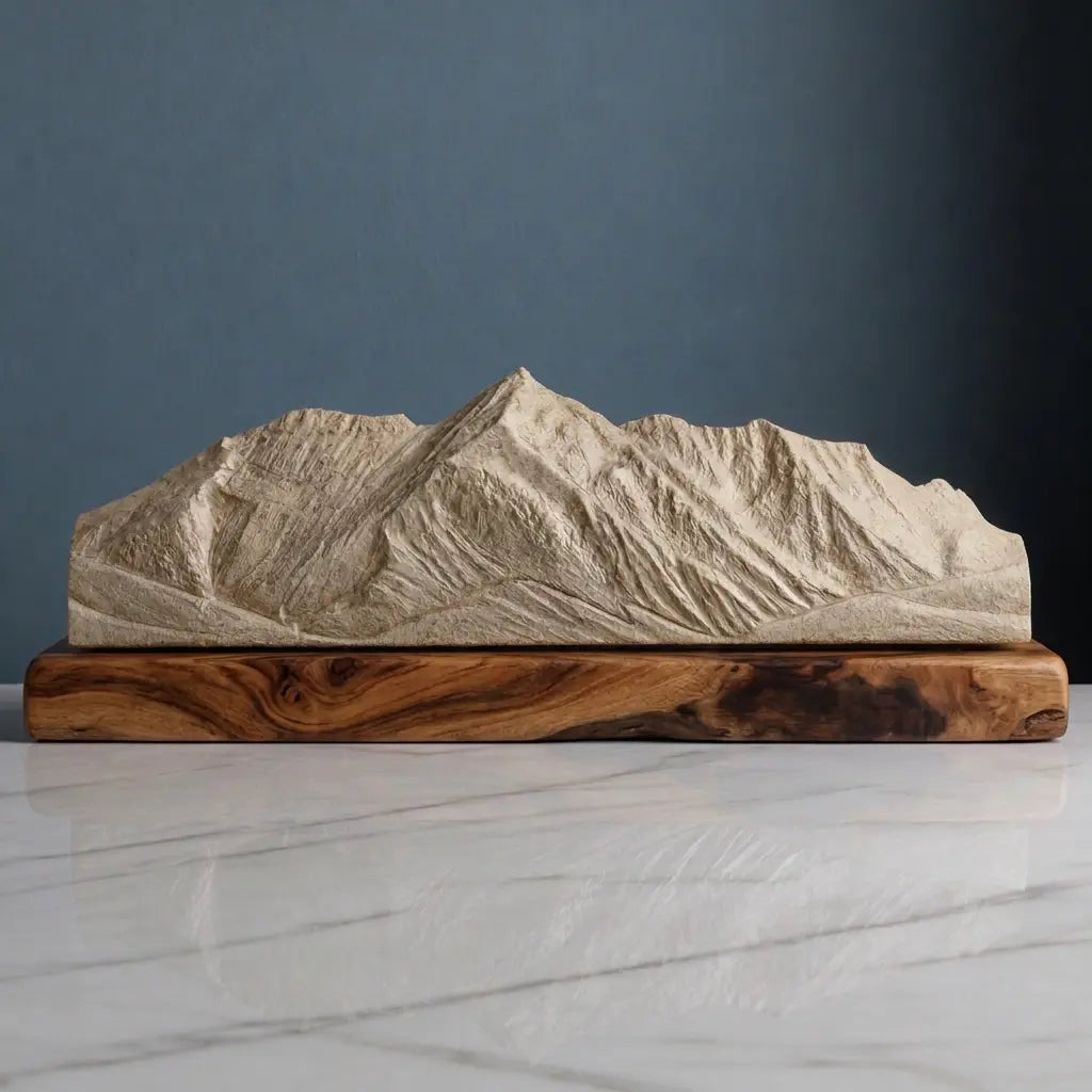 Electric Peak Sculpture - Swan Lake Flat Sculpted Peaks