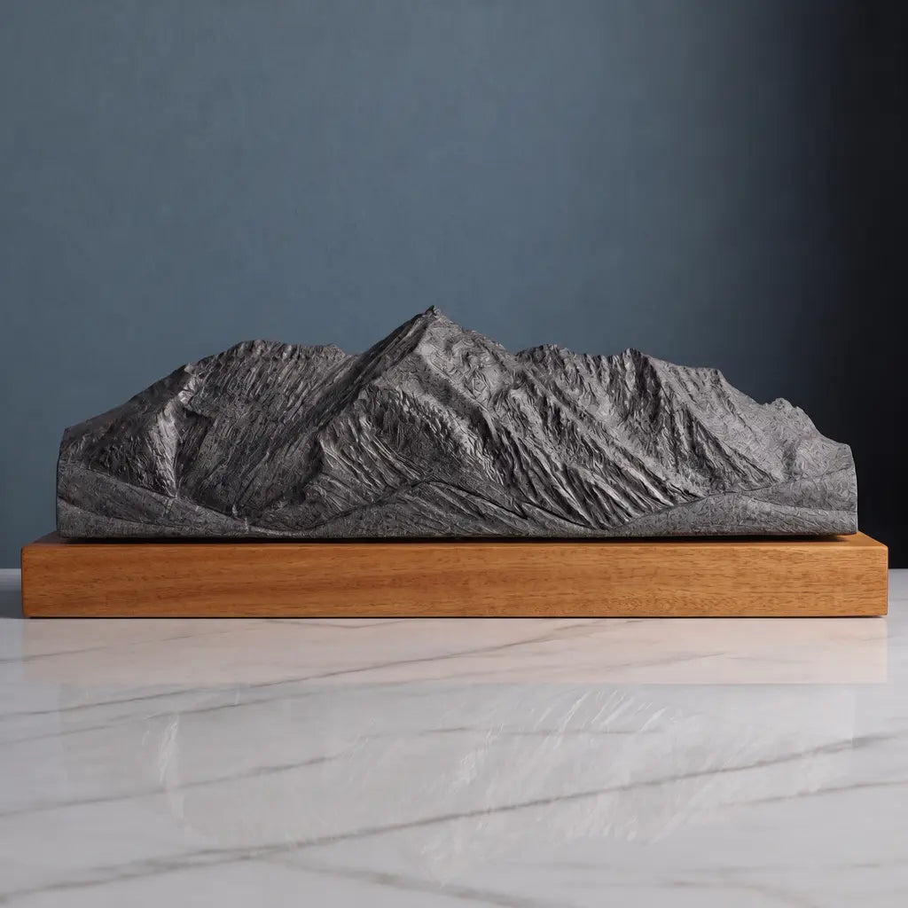 Electric Peak Sculpture - Swan Lake Flat Sculpted Peaks