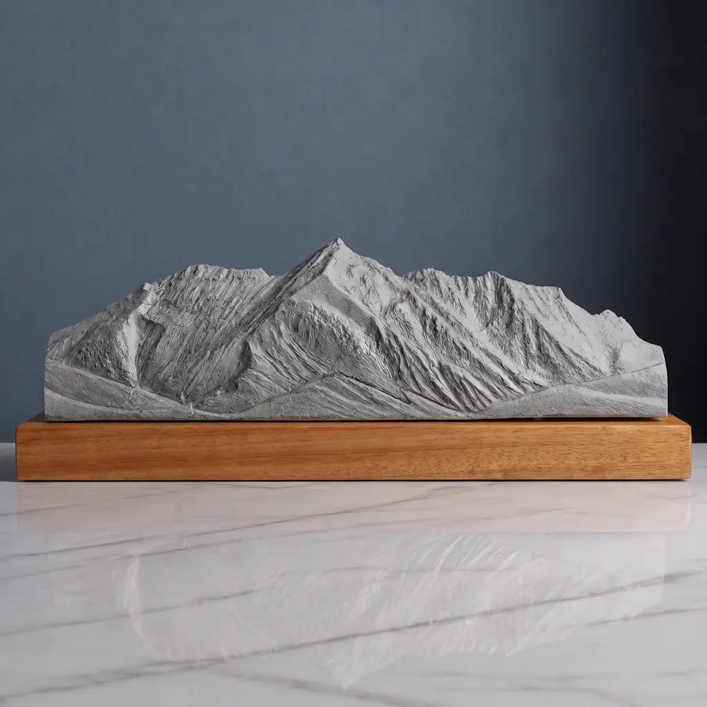 Electric Peak Sculpture - Swan Lake Flat Sculpted Peaks