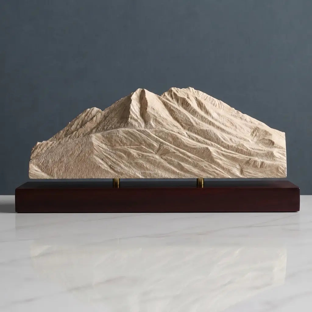 Emigrant Peak Sculpture (Paradise Valley, Montana) Sculpted Peaks