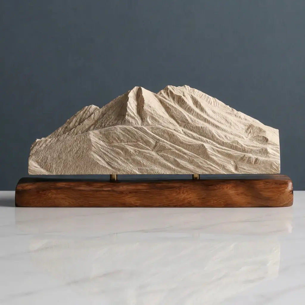 Emigrant Peak Sculpture (Paradise Valley, Montana) Sculpted Peaks