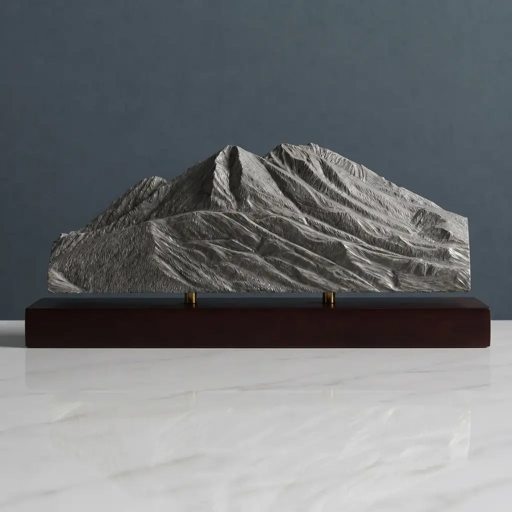 Emigrant Peak Sculpture (Paradise Valley, Montana) Sculpted Peaks