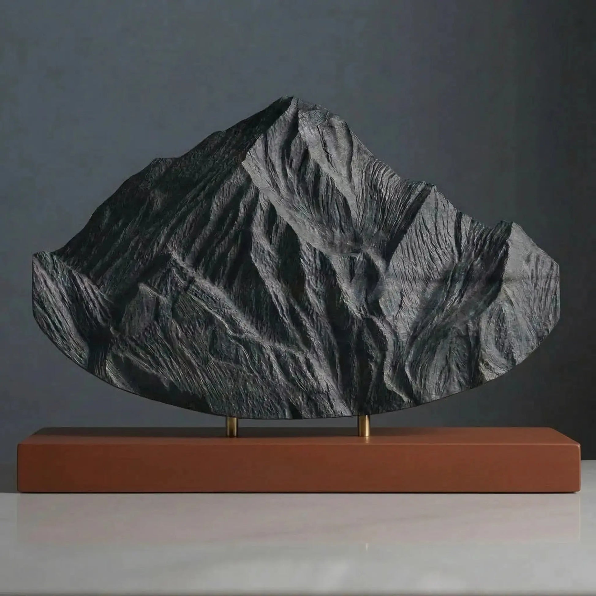 Everest Sculpture w/ Round Bottom (Mahalangur Himal, Nepal–Tibet) Sculpted Peaks