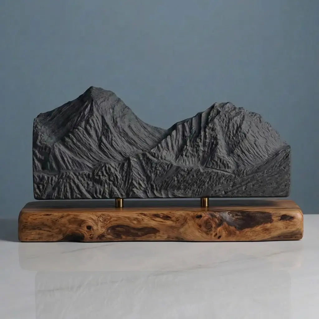 Everest & Lhotse Sculpture (Himalayas, Nepal–Tibet) Sculpted Peaks
