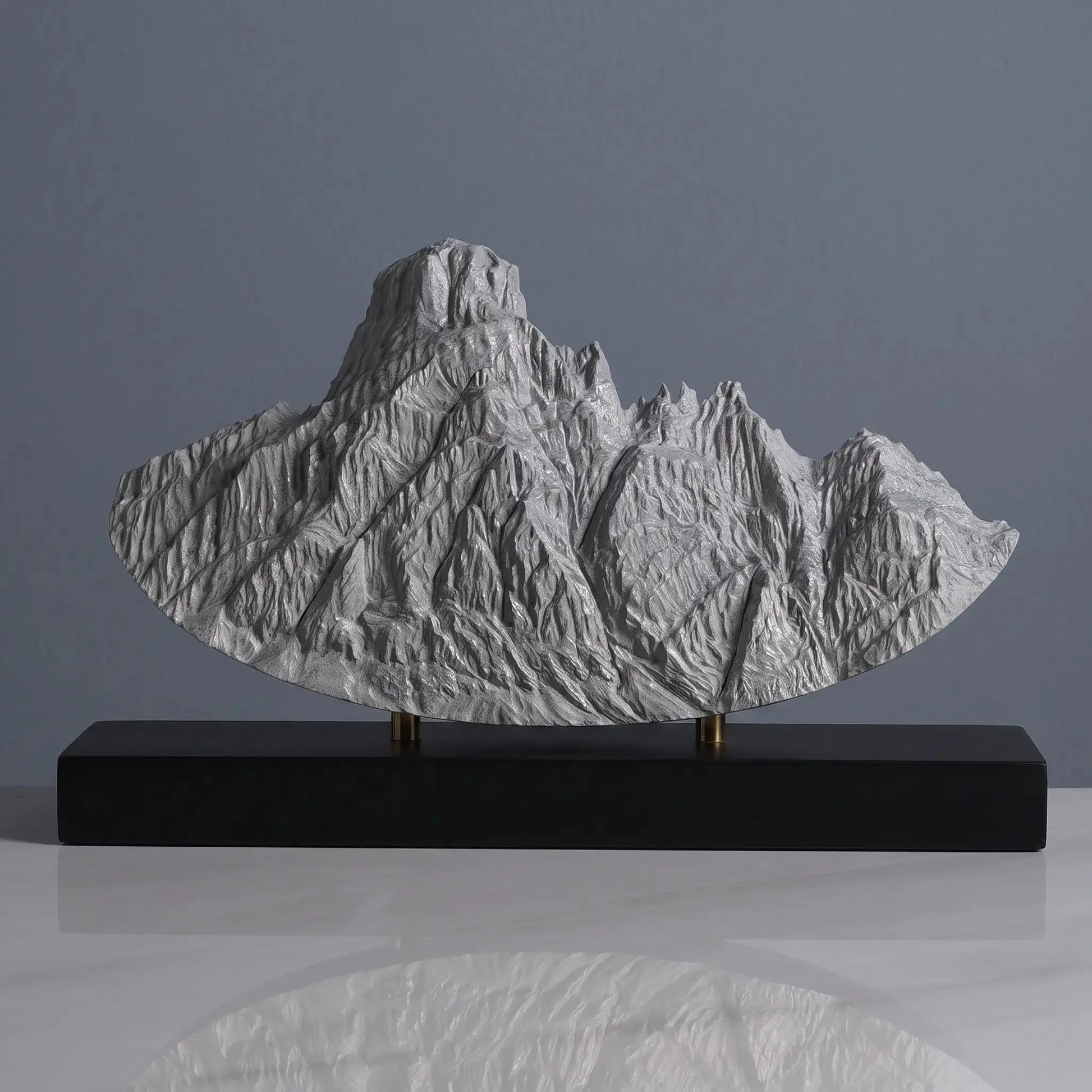 Giau Pass Sculpture (Dolomites, Rounded Bottom) Sculpted Peaks
