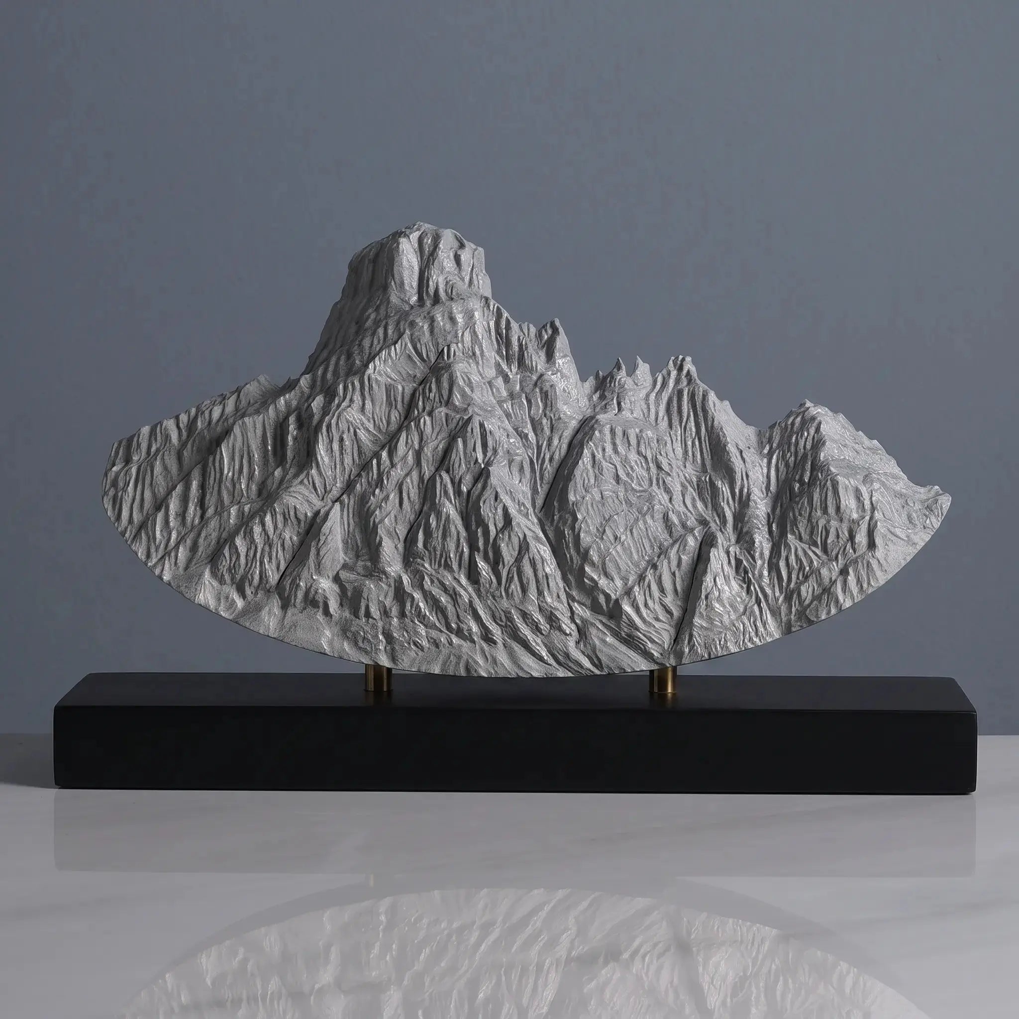 Giau Pass Sculpture (Dolomites, Rounded Bottom) Sculpted Peaks