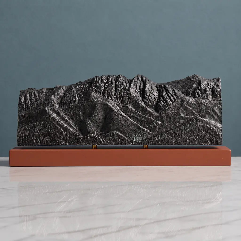 Giewont Sculpture Sculpted Peaks
