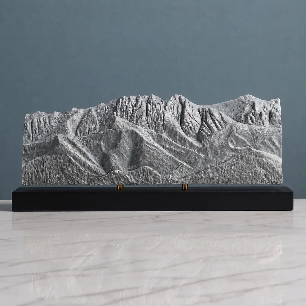 Giewont Sculpture Sculpted Peaks